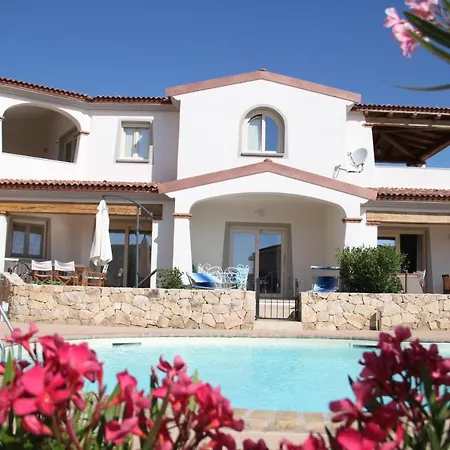 Mediterranean Sea Shell Pool House Ferienhaus *