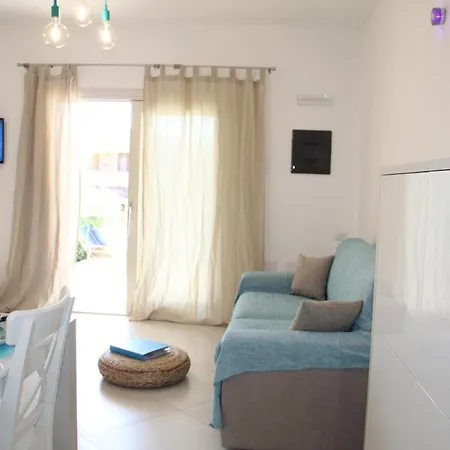 بيت للعطل Mediterranean Sea Shell Pool House *